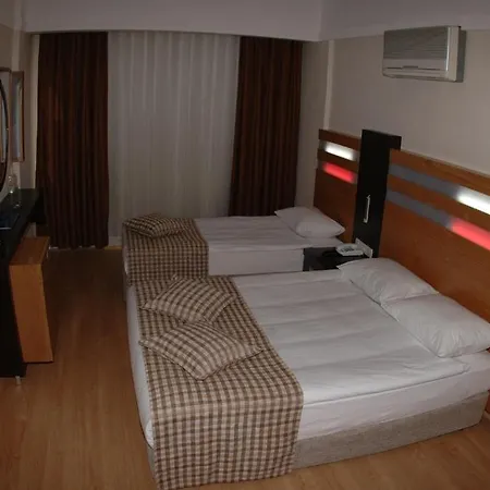 Sultan Sipahi 4* אלאניה